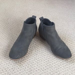 Girls Gray Treasure & Bond grey Booties-3M
